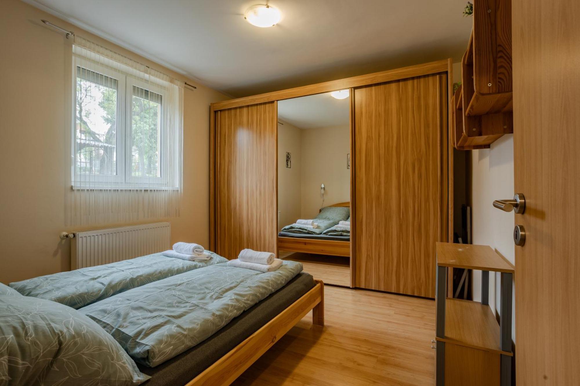 Ferienwohnung Six Corners - Sunny Corner Pécs Exterior foto